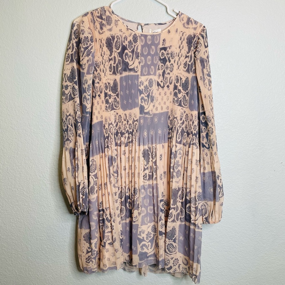 Aritzia Wilfred Daydreamer Long Sleeve Accordion Pleated Mini Dress | NWT | Med